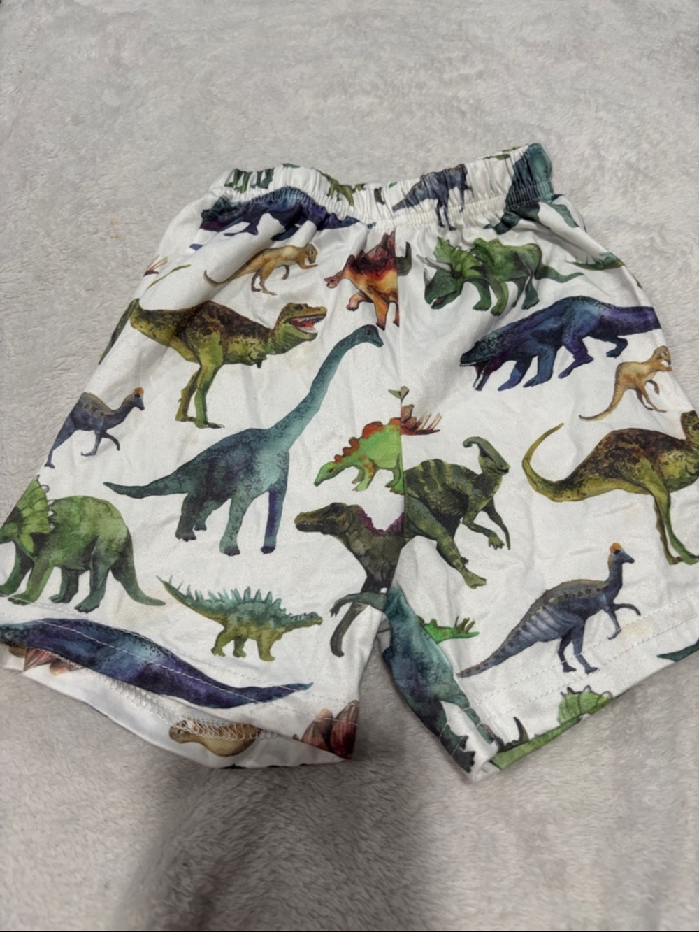🟢10/$10 - Dino shorts